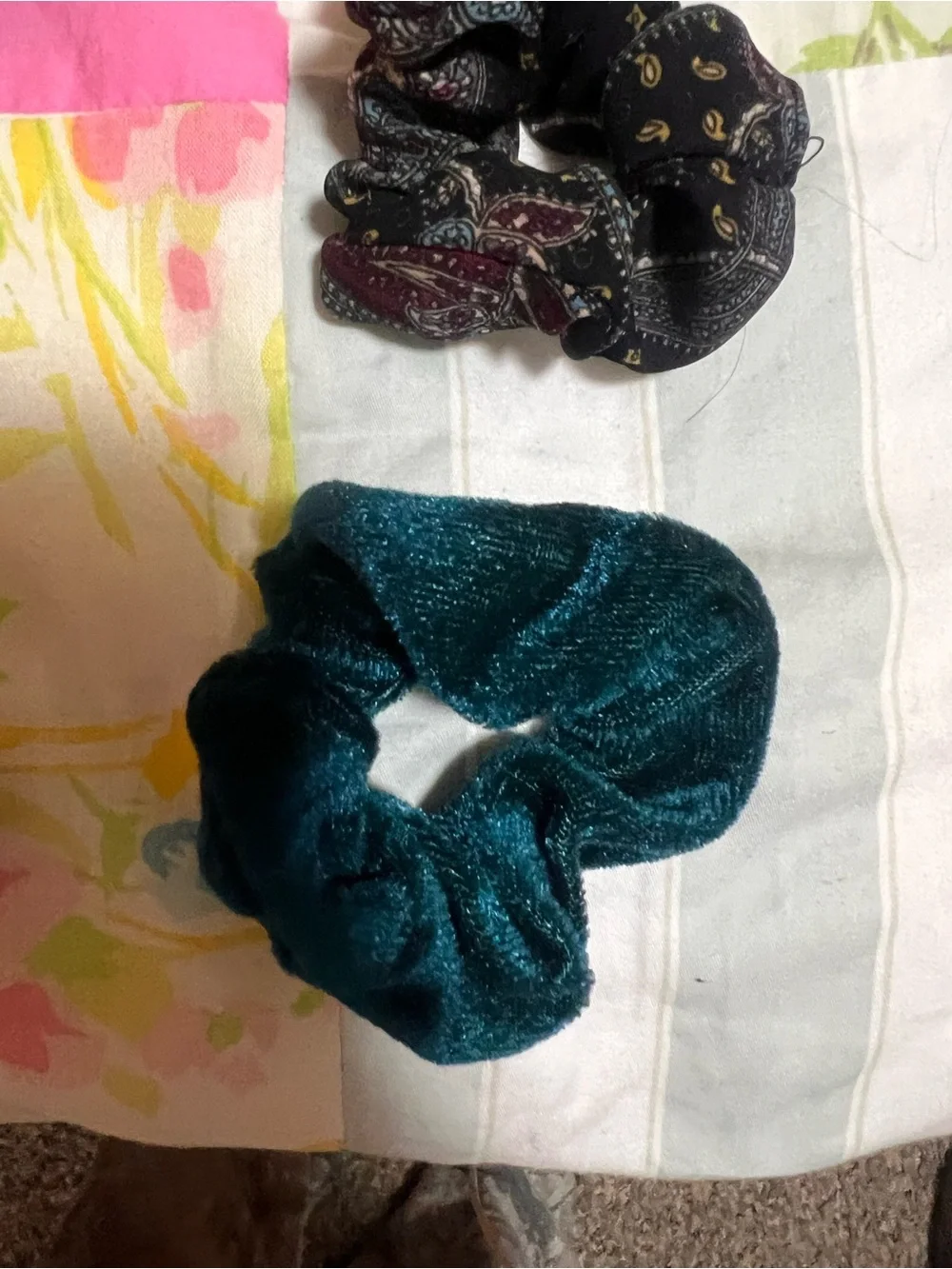 Velvet and Satin Hair Scrunchie Set - Mixed Colors